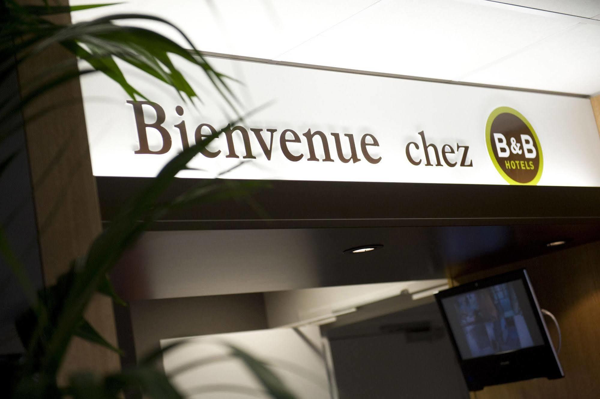 B&B Hotel Niort Marais Poitevin Est ภายนอก รูปภาพ