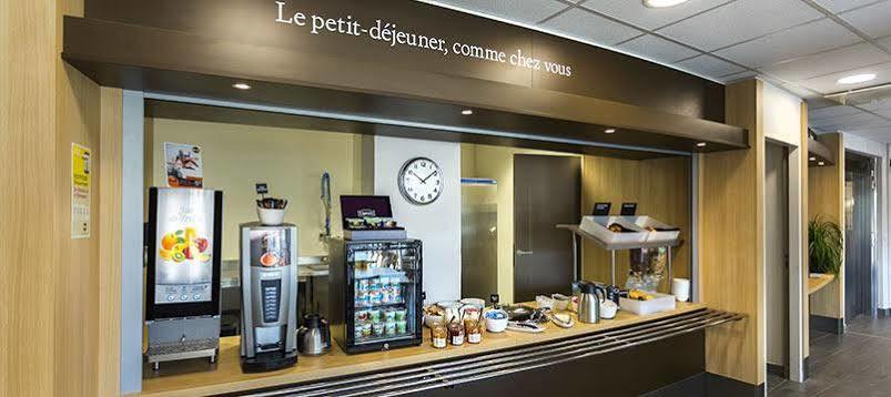B&B Hotel Niort Marais Poitevin Est ภายนอก รูปภาพ